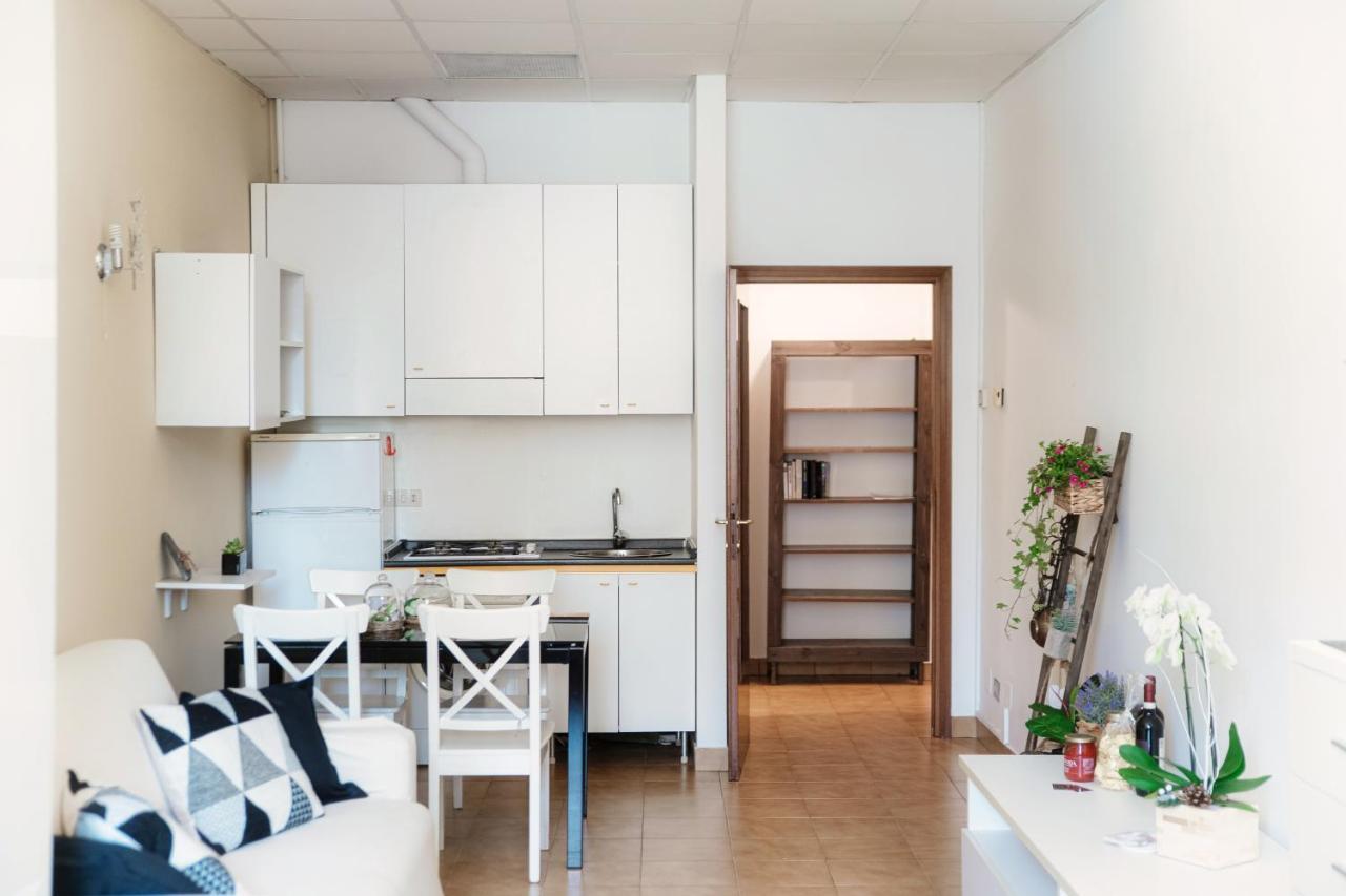 Mazzini Apartment Комо Экстерьер фото