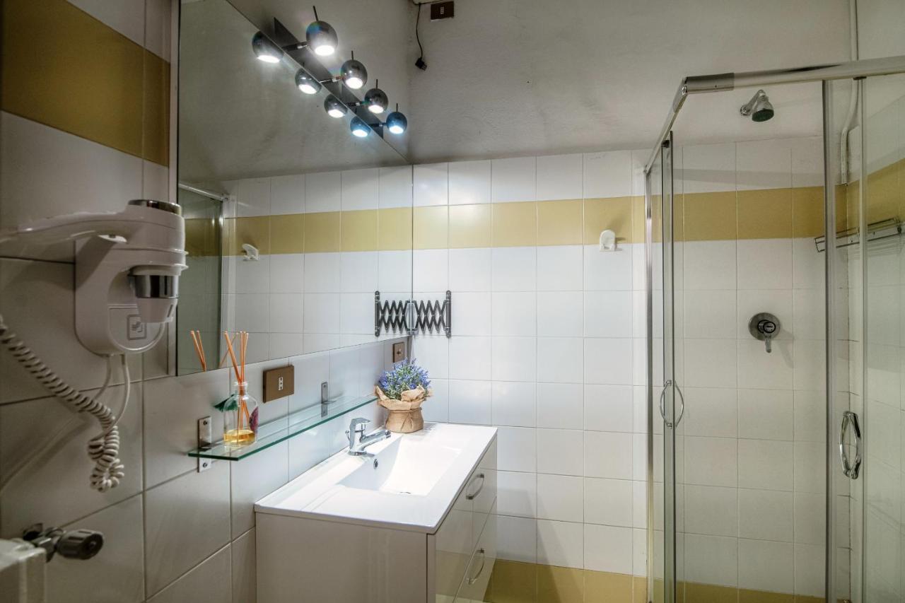 Mazzini Apartment Комо Экстерьер фото